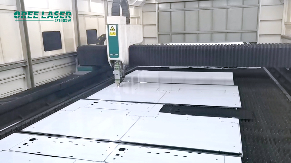 Add two more! 10kw laser cutting equipment is running efficiently in Qingdao production line!(图2)