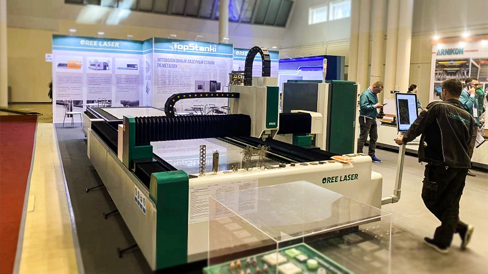 Oree Laser participated in the Russian 22nd International Specialized Exhibition for Equipment, Instruments and Tools for the Metalworking Industry exhibition with intelligent laser equipment(图2)